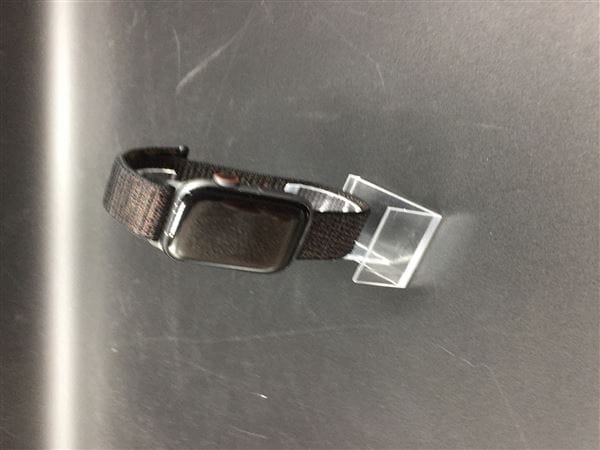 yÁzySۏ؁z Series4[40mm/Z[]A~ Xy[XOC Apple Watch