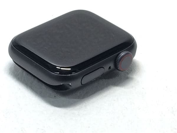 yÁzySۏ؁z SE 1[40mm/Z[]A~ eF Apple Watch
