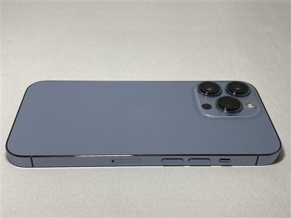yÁzySۏ؁z iPhone13 Pro[512GB] au MLV03J VGu[