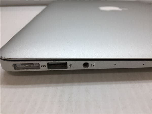 【中古】【安心保証】 MacBookAir 2017年 MQD32J/A