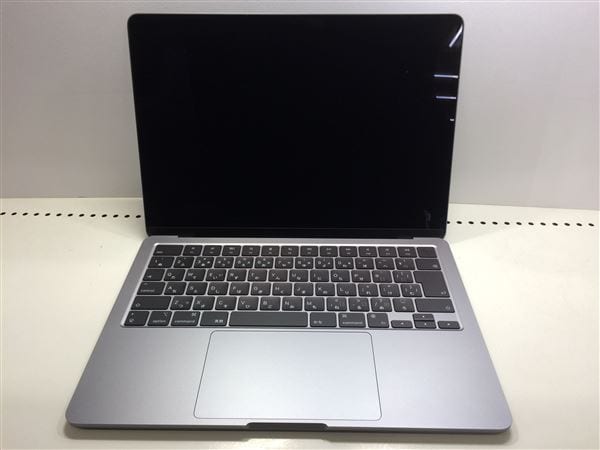 【中古】【安心保証】 MacBookAir 2022年 MLXW3J/A