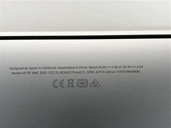 yÁzySۏ؁z MacBookAir 2020N MVH22J/A