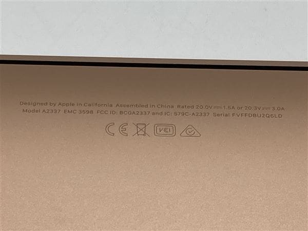 yÁzySۏ؁z MacBookAir 2020N MGNE3J/A