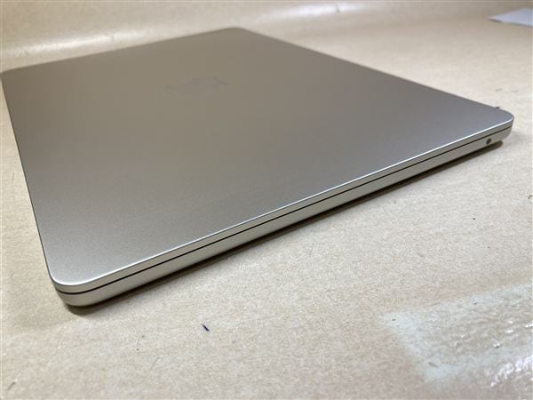 【中古】【安心保証】 MacBookAir 2022年 MLY23J/A