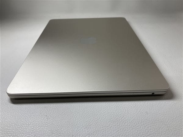 【中古】【安心保証】 MacBookAir 2022年 MLY23J/A