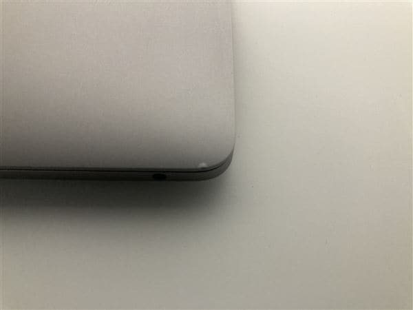 【中古】【安心保証】 MacBookPro 2022年 MNEH3J/A
