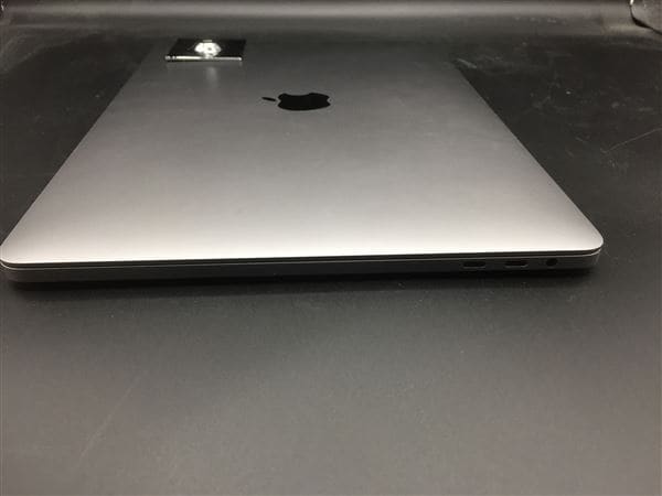 �y���Áz�y���S�ۏ؁z MacBookAir 2022�N MLY43J/A