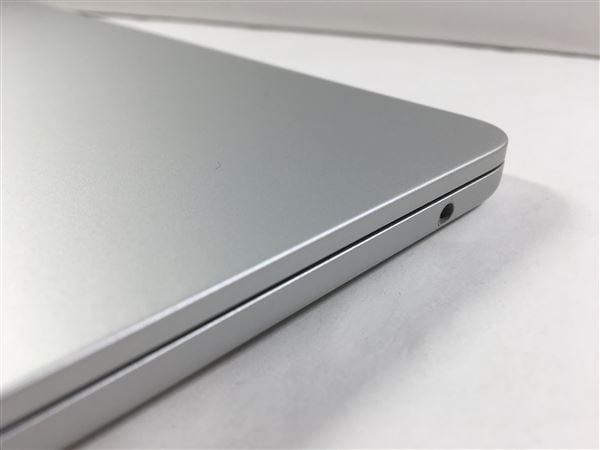 yÁzySۏ؁z MacBookAir 2023N MQKR3J/A