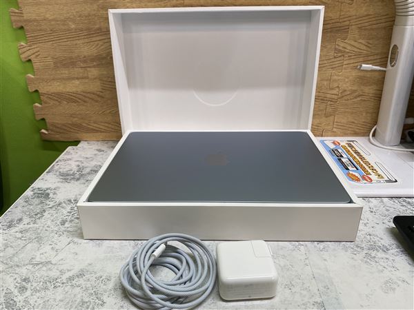 yÁzySۏ؁z NPCMC6T4J/A Apple