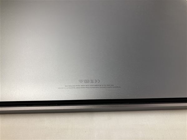yÁzySۏ؁z MacBookPro 2018N MR942J/A