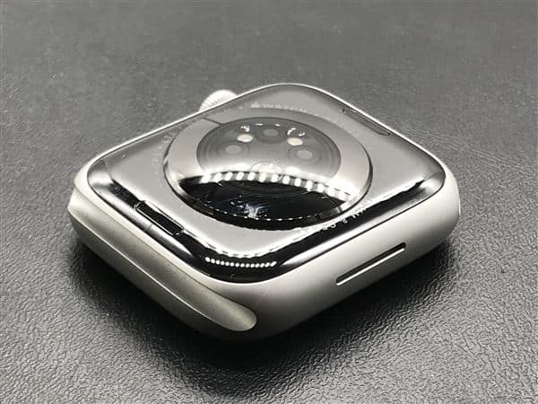 �y���Áz�y���S�ۏ؁z �o���h�� Series8[45mm/�Z�����[]�A���~ �V���o�[ Apple Watch