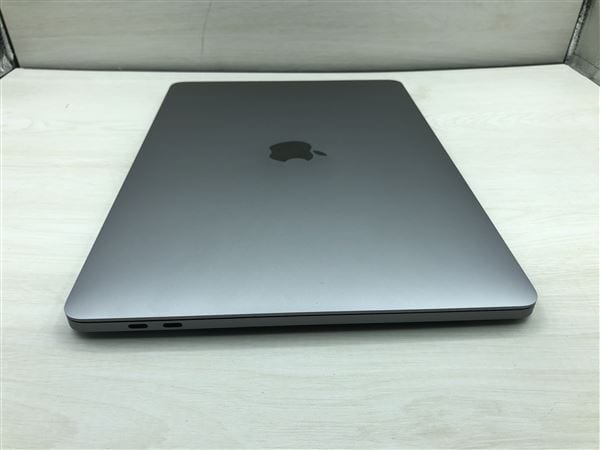 【中古】【安心保証】 MacBookPro 2018年 MR9R2J/A