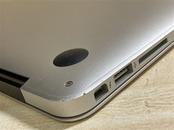 【中古】【安心保証】 MacBookAir 2017年 MQD32J/A