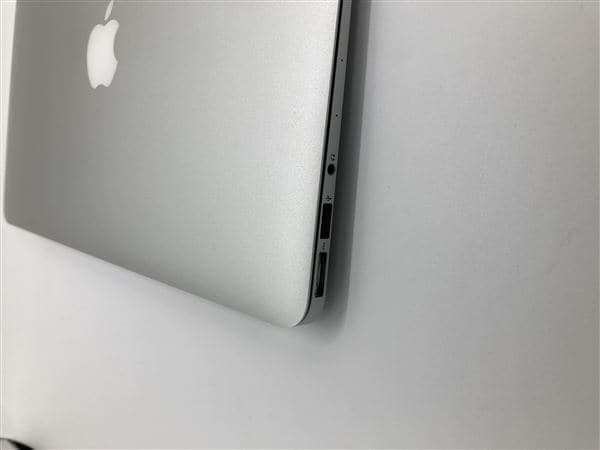 【中古】【安心保証】 MacBookAir 2017年 MQD42J/A