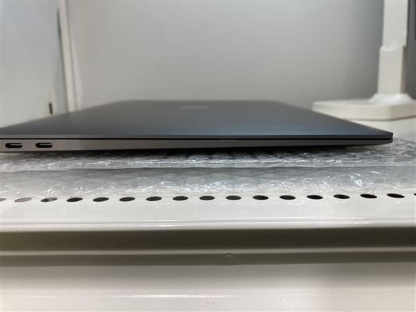 yÁzySۏ؁z MacBookAir 2018N MRE92J/A