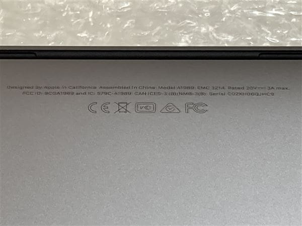 【中古】【安心保証】 MacBookPro 2018年 MR9R2J/A