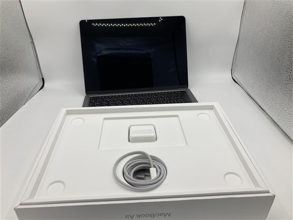 【中古】【安心保証】 MacBookAir 2022年 MLXX3J/A