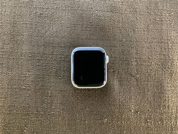 �y���Áz�y���S�ۏ؁z SE ��1����[40mm/�Z�����[]�A���~ �V���o�[ Apple Watch