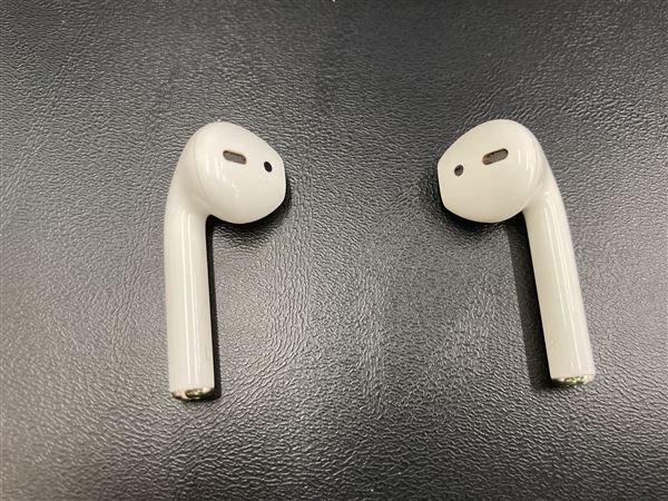 【中古】【安心保証】 AirPods 第1世代 Lightning充電 MMEF2