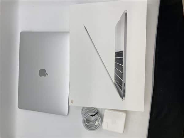 【中古】【安心保証】 MacBookPro 2016年 MLUQ2J/A