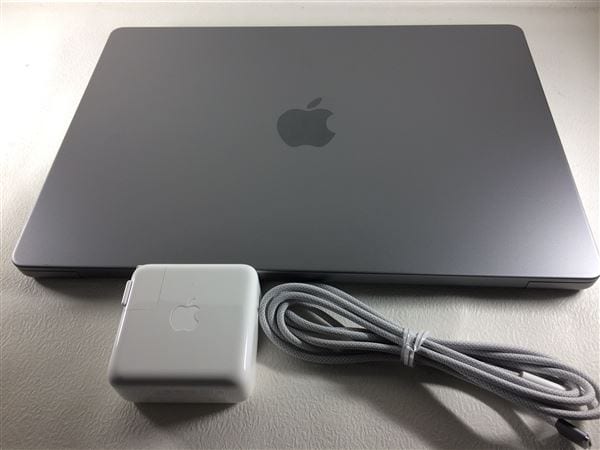 【中古】【安心保証】 MacBookPro 2023年 MTL83J/A