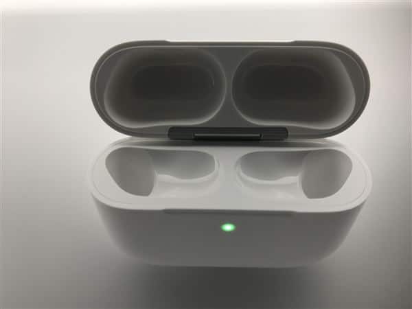 【中古】【安心保証】 AirPods Pro 第3世代 MagSafe充電 USB-C MFHP4