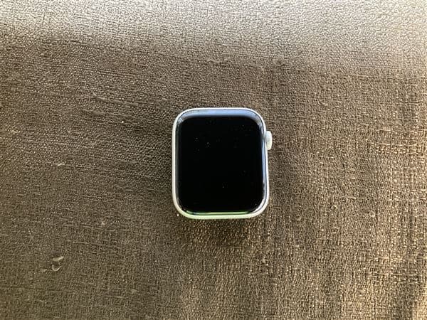 �y���Áz�y���S�ۏ؁z Series5[44mm/�Z�����[]�A���~ �V���o�[ Apple Watch