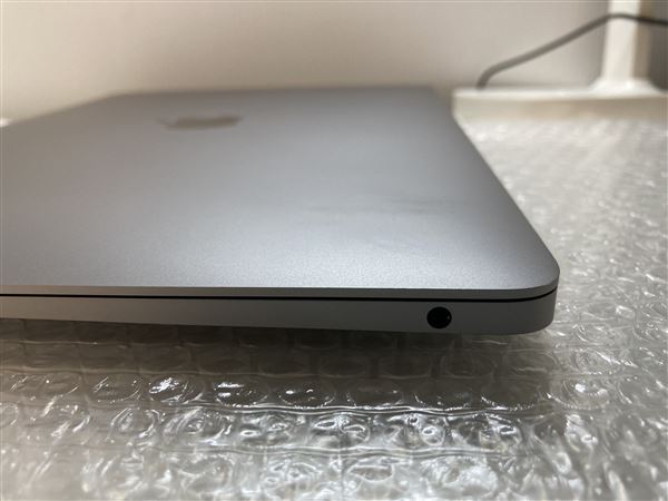 【中古】【安心保証】 MacBookAir 2020年 MGN63J/A