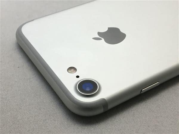 �y���Áz�y���S�ۏ؁z iPhone7[128GB] SIM���b�N���� au/UQ �V���o�[