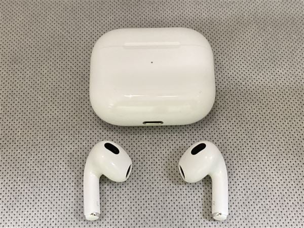 【中古】【安心保証】 AirPods 第3世代 Lightning充電 MPNY3