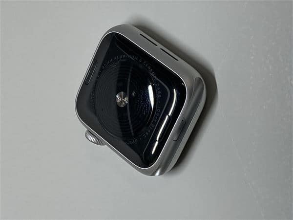 �y���Áz�y���S�ۏ؁z �o���h�� SE ��1����[40mm/GPS]�A���~ �V���o�[ Apple Watch