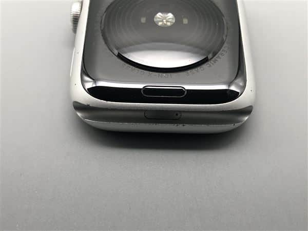 �y���Áz�y���S�ۏ؁z �o���h�� SE ��1����[44mm/GPS]�A���~ �V���o�[ Apple Watch Nike