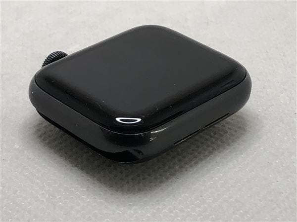 yÁzySۏ؁z SE 1[40mm/GPS]A~ eF Apple Watch