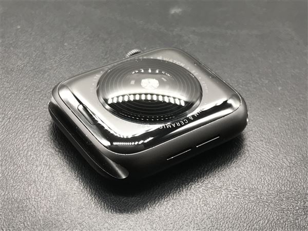 yÁzySۏ؁z SE 1[44mm/Z[]A~ Xy[XOC Apple Watch