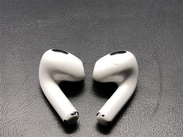 yÁzySۏ؁z AirPods 3 MagSafe[d MME73
