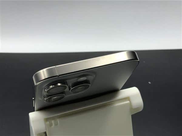 �y���Áz�y���S�ۏ؁z iPhone15 Pro Max[512GB] SIM�t���[ �i�`�������`�^�j�E��