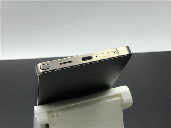 Galaxy S25 Ultra 256GB SoftBank [�`�^�j�E�� �u���b�N]�̐��i�摜5