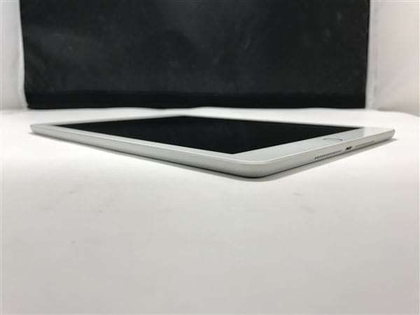 yÁzySۏ؁z iPad 9.7C` 6[32GB] Z[ SoftBank Vo[