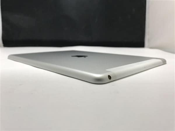 yÁzySۏ؁z iPad 9.7C` 6[32GB] Z[ SoftBank Vo[