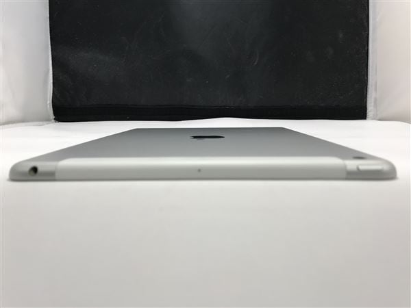 yÁzySۏ؁z iPad 9.7C` 6[32GB] Z[ SoftBank Vo[