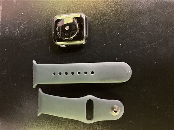 �y���Áz�y���S�ۏ؁z SE ��1����[40mm/GPS]�A���~ �X�y�[�X�O���C Apple Watch