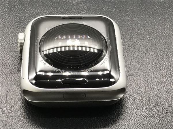 yÁzySۏ؁z oh SE 1[40mm/GPS]A~ Vo[ Apple Watch Nike