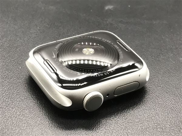 yÁzySۏ؁z oh SE 1[40mm/GPS]A~ Vo[ Apple Watch Nike