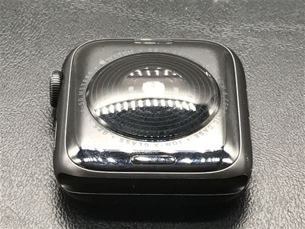 yÁzySۏ؁z SE 1[44mm/GPS]A~ Xy[XOC Apple Watch