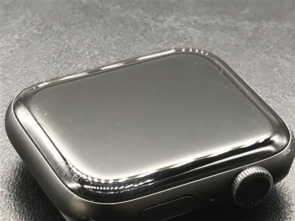 yÁzySۏ؁z SE 1[44mm/GPS]A~ Xy[XOC Apple Watch