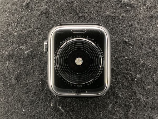 �y���Áz�y���S�ۏ؁z �o���h�� SE ��1����[44mm/GPS]�A���~ �X�y�[�X�O���C Apple Watch Nike