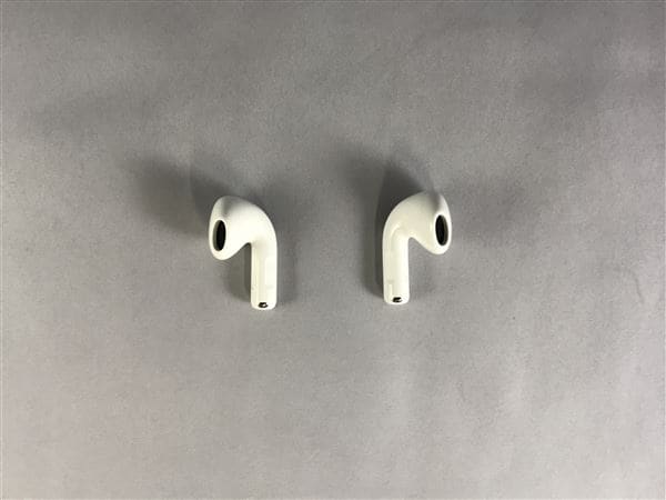 yÁzySۏ؁z AirPods 4 MXP63
