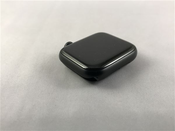 yÁzySۏ؁z SE 3[40mm/GPS]A~ eF Apple Watch