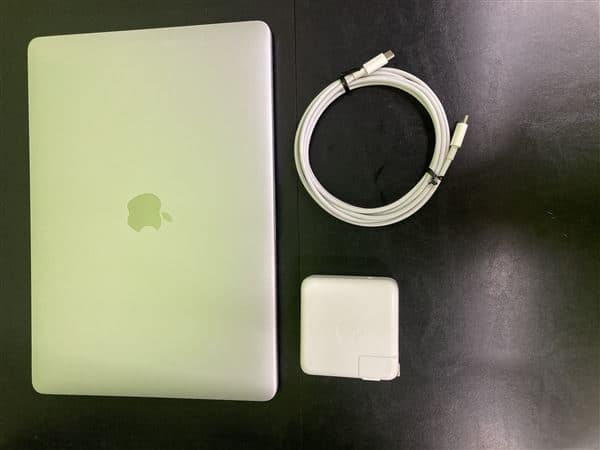 �y���Áz�y���S�ۏ؁z MacBookPro 2020�N MYDA2J/A