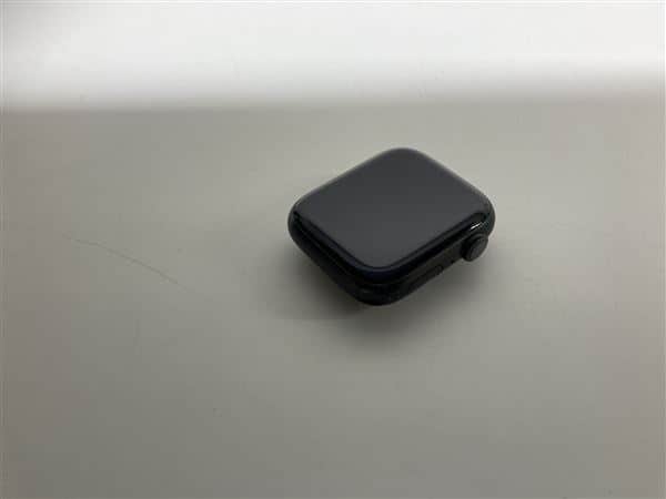 �y���Áz�y���S�ۏ؁z �o���h�� Series7[45mm/GPS]�A���~ �~�b�h�i�C�g Apple Watch Nike